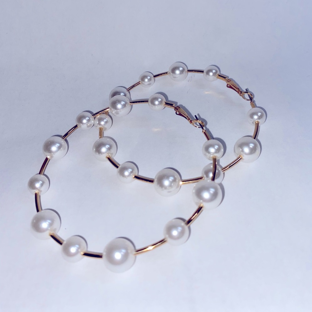 Big Floating Pearl Hoops. - Picture 2 of 6